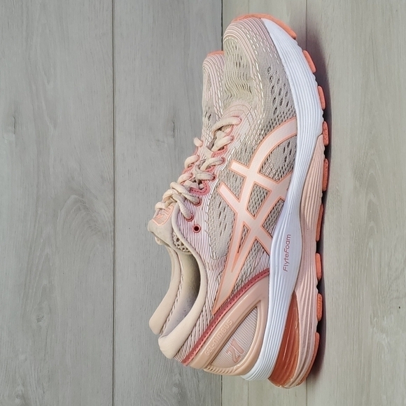 Asics Womens Gel Nimbus Flyte Foam Athletic Running Sneakers shoes sz 8.5 - Picture 2 of 11